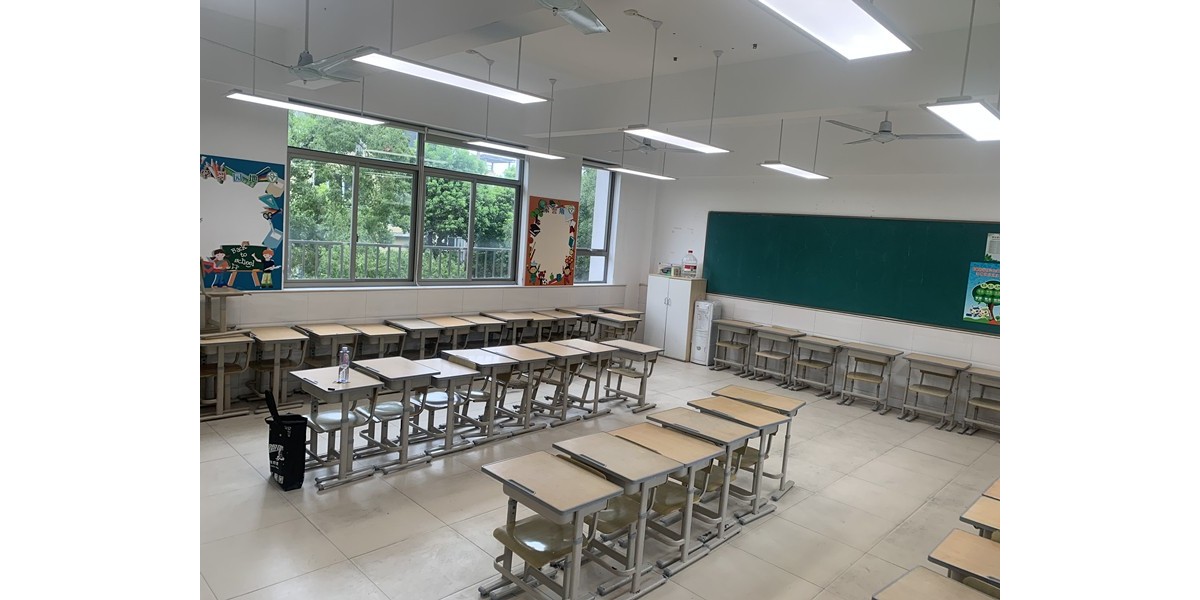 案例｜上海七寶明強(qiáng)小學(xué)(西校區(qū))打造教室優(yōu)質(zhì)照明光環(huán)境，迎接開學(xué)季